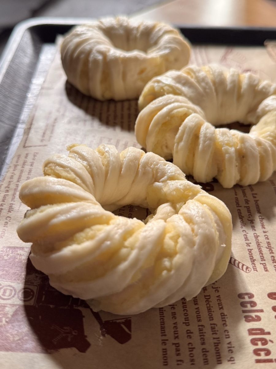 焼く前のお芋パン