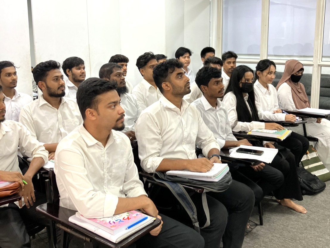 勉強している様子